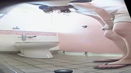 海に入るための準備中