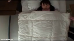 睡眠レイプされながらも幸せそうに眠るお姉さん104