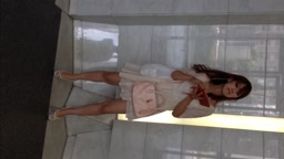 スタイル抜群の極上姫系エスカめくり　