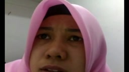 Ustazah Jahil Tudung Pink