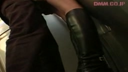 chikan train AKA-019