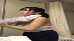 爆乳☆「宮○莉○」爆乳のバレー部マネージャーが超エロい件