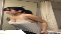 爆乳☆「宮○莉○」爆乳のバレー部マネージャーが超エロい件