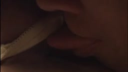 おばさんのお尻を夜這い アナル 盗撮