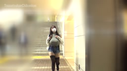 偽物おっぱいかと思ったらガチもんだった…( ゜Д゜)ノーブラで汗だくに