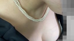 結婚式　乳首