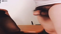 母親發現兒子 看毛片打飛機 親自給兒子 解決生理問題