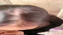 海角社區 母子家中亂倫 媽媽在洗手間潄洗 偷偷和她來一炮