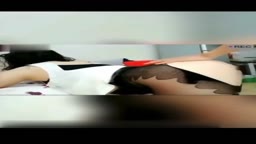 亂倫 電話 淫語 兒子強上媽媽 爸爸突然來電話 看媽媽怎麼機智對應