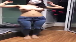 巨乳