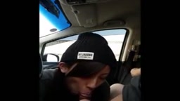 個人撮影 かわいい彼女の車内フェラ