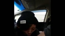 個人撮影 かわいい彼女の車内フェラ