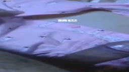 湛江真實母子亂倫 單親巨乳媽媽欲望強烈 兒子滿足不了媽媽 腳都用上