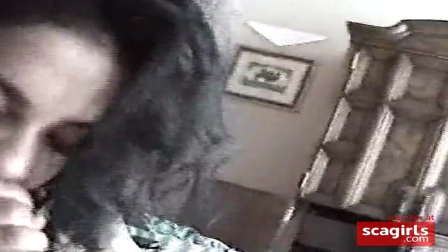 girls spoonfed facial 