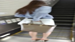 逆さ