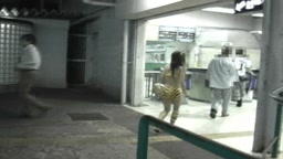 ゲリラ露出 ゆい