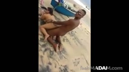 They Take Turns Taking Dick On The Beach