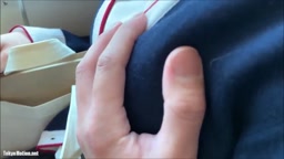 おっぱい痴漢2