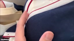 おっぱい痴漢2