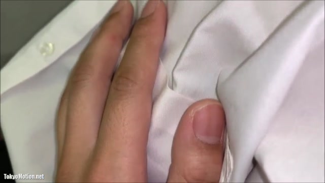 おっぱい痴漢7