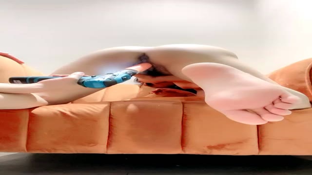 电钻虐阴强制高潮