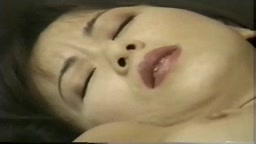 美熟女が少年にセックスを教える